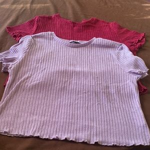 SHEIN 2-Ribbed Lettuce-Edge Cropped Tees Size Large Burgundy/Light Purple.